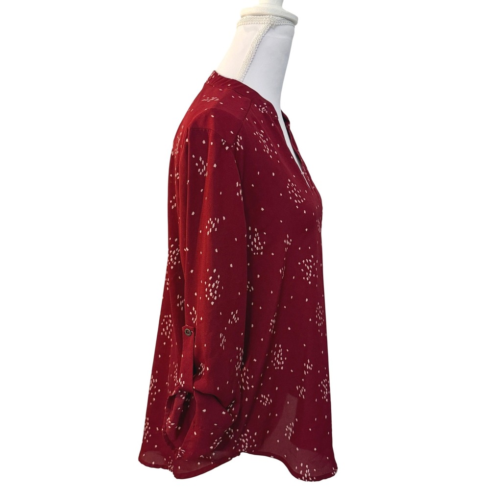 Lush Roll Tab Sleeve Blouse Women Size M Berry Red Cream Abstract Dash - Picture 3 of 8